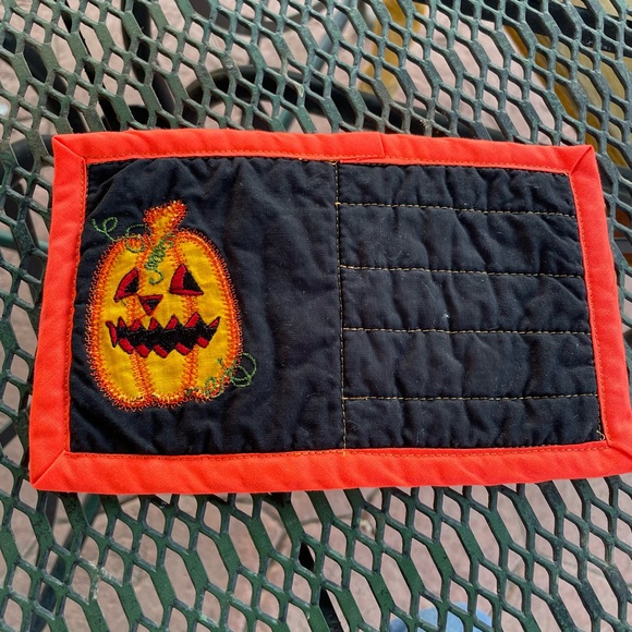 🦞3/$30🦞 Handmade | Halloween Fall Pumpkin Embroidered Pot Holders Hot Pads | 3pc - Picture 6 of 9